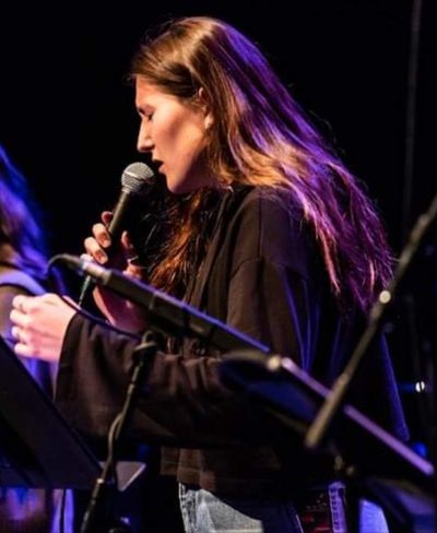 Eva Luna, Piano & Zang docent